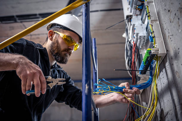 Best Local Electrician Companies  in Crossville, AL